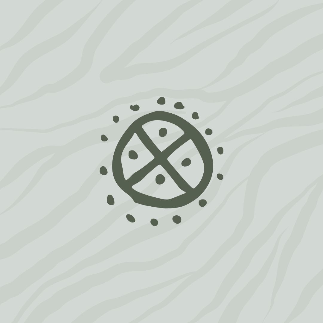 Logo simbolico per Solstizio Agency, progetto di brand design con segno totemico circolare ed estetica primitiva.